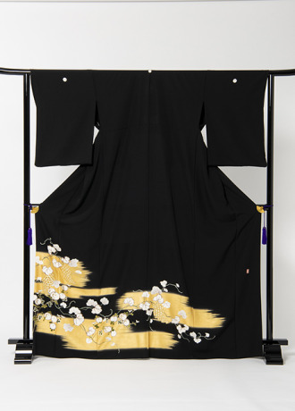 Kurotomesode (formal kimono）