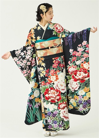 Furisode（Formal Kimono）