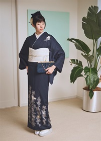 【ハレノヒ小袖】付下げ訪問着　四季のしおり　鉄紺