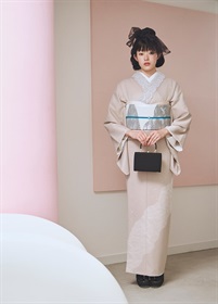 【ハレノヒ小袖】付下げ訪問着　小さな星　白亜色