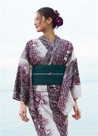 【極美品】浴衣(女性) きものやまと フリーサイズ やまとの浴衣特集2025