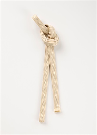 tying string