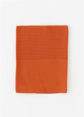Obiage scarf