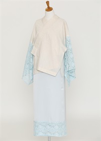 yun✾m395＊新品 やまと誂製 梅 “繊細な表情と淡い梅” 長襦袢 アイテムから探す（女性） - 商品一覧 | やまとオンラインストア