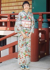 Yukata (casual summer kimono) 