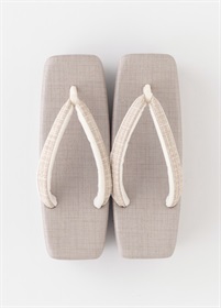 Footwear (Zori)
