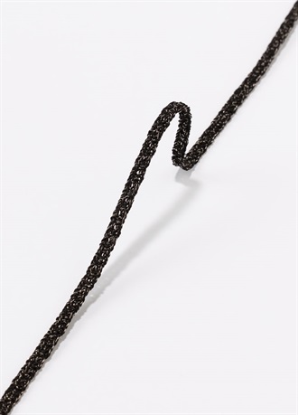 Nibu-himo (tying string)