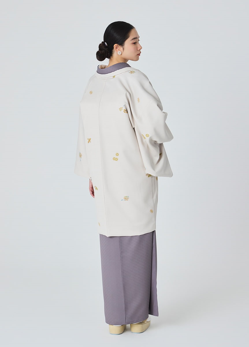 希少 紋付 羽織✨️葉模様 植物柄 ラメ 紐付き 一つ紋 略礼装 アンティーク 和 希少 紋付 羽織✨️葉模様 植物柄 ラメ 紐付き 一つ紋 略礼装