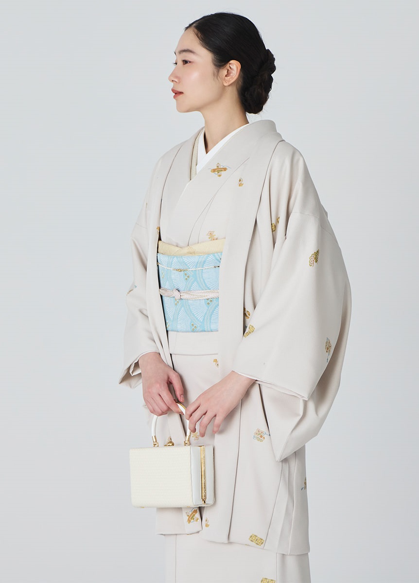 希少 紋付 羽織✨️葉模様 植物柄 ラメ 紐付き 一つ紋 略礼装 アンティーク 和 希少 紋付 羽織✨️葉模様 植物柄 ラメ 紐付き 一つ紋 略礼装